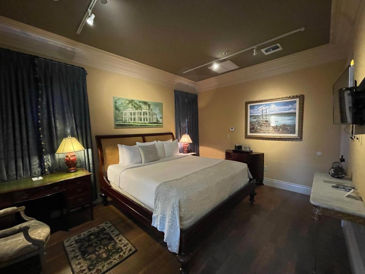 The At Houmas House Estate 3*